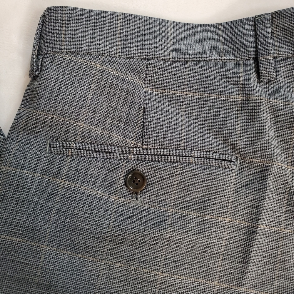 J. Crew Bowery Gray Dress Pants‎ with Classic Fit. New W Tags Size 32x30 - Picture 16 of 16